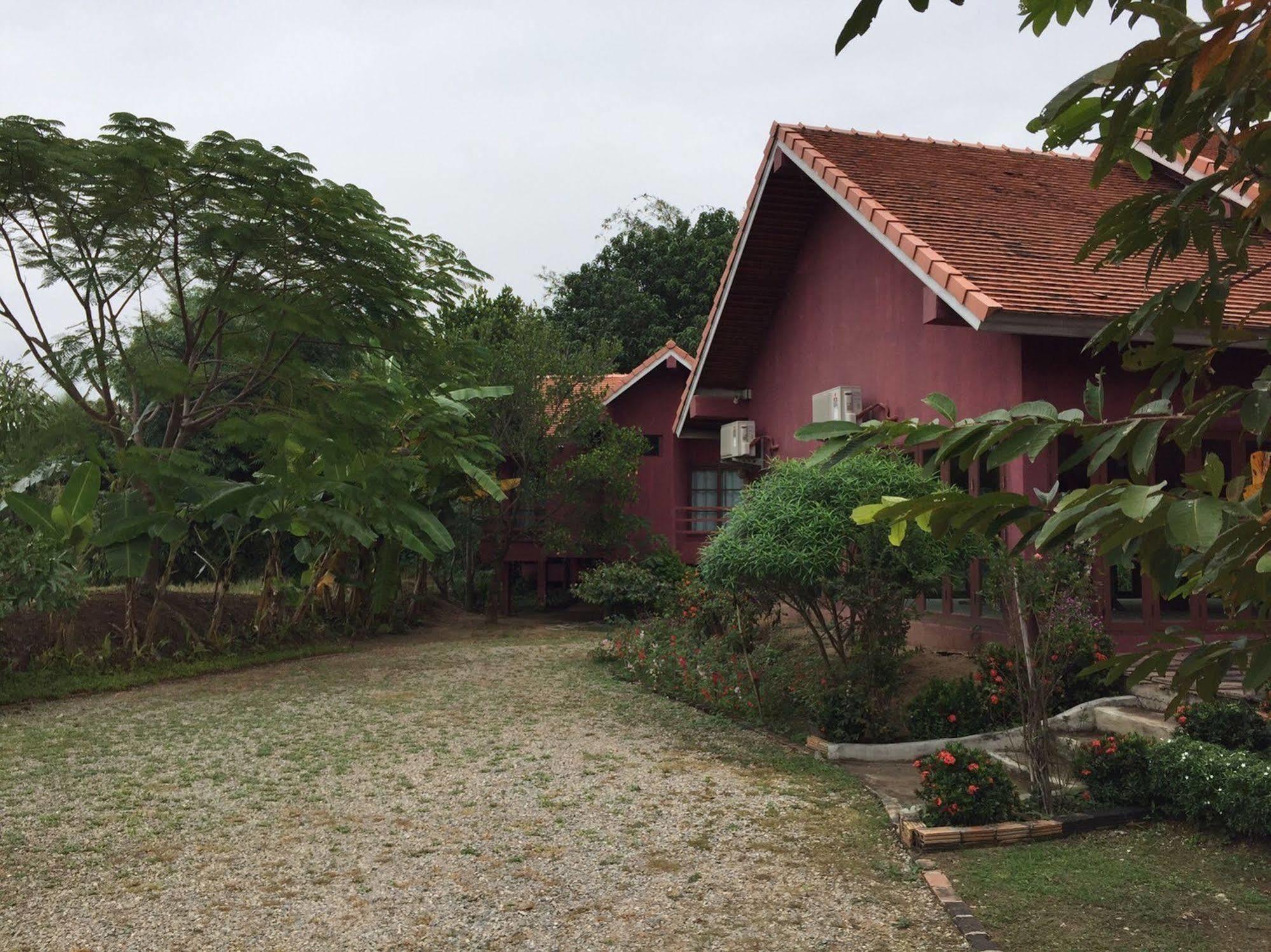 Chiangmai Royal Creek Hotel Ханг-Донг Экстерьер фото